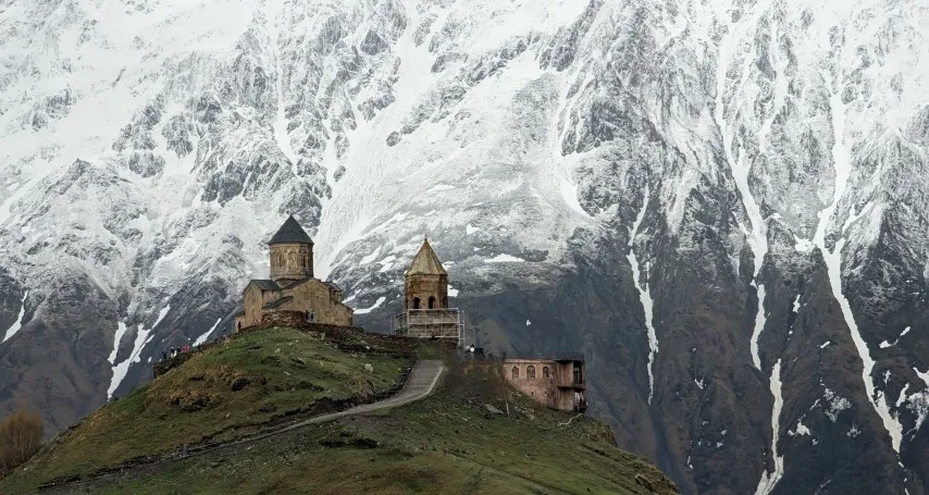 Kazbegi - wandeling Gergeti kerk